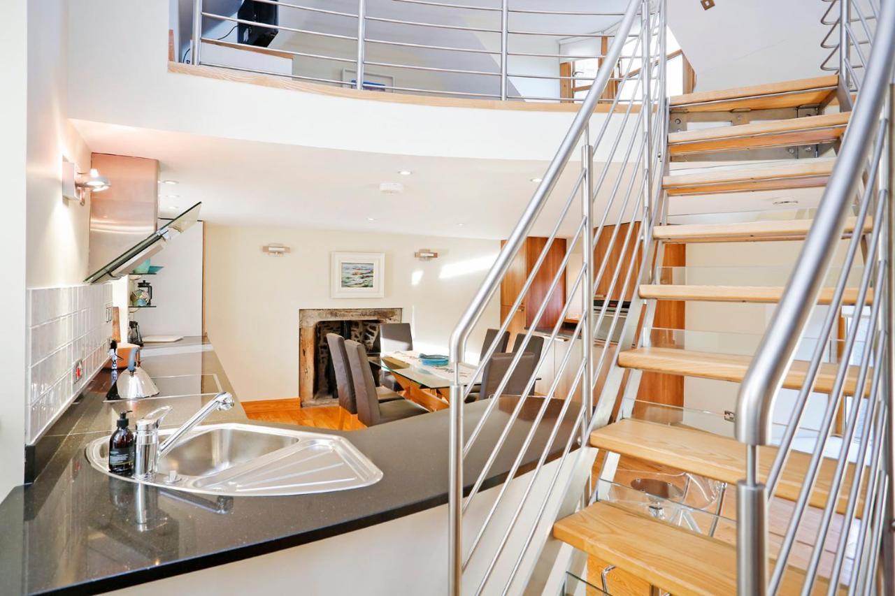 Joivy Unique Mezzanine Apartment In セント・アンドルーズ エクステリア 写真